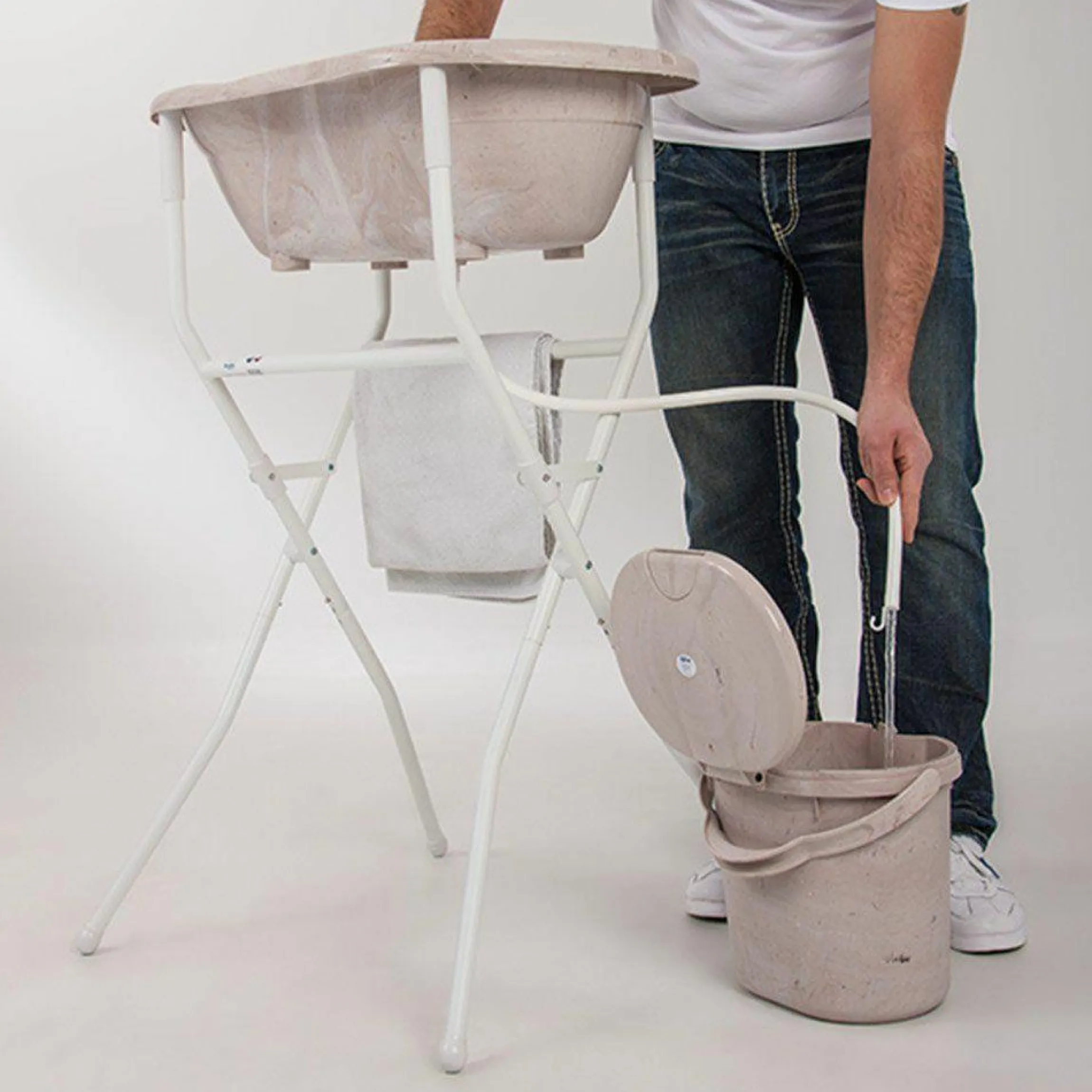 Ablaufschlauch für Baby-Badewanne