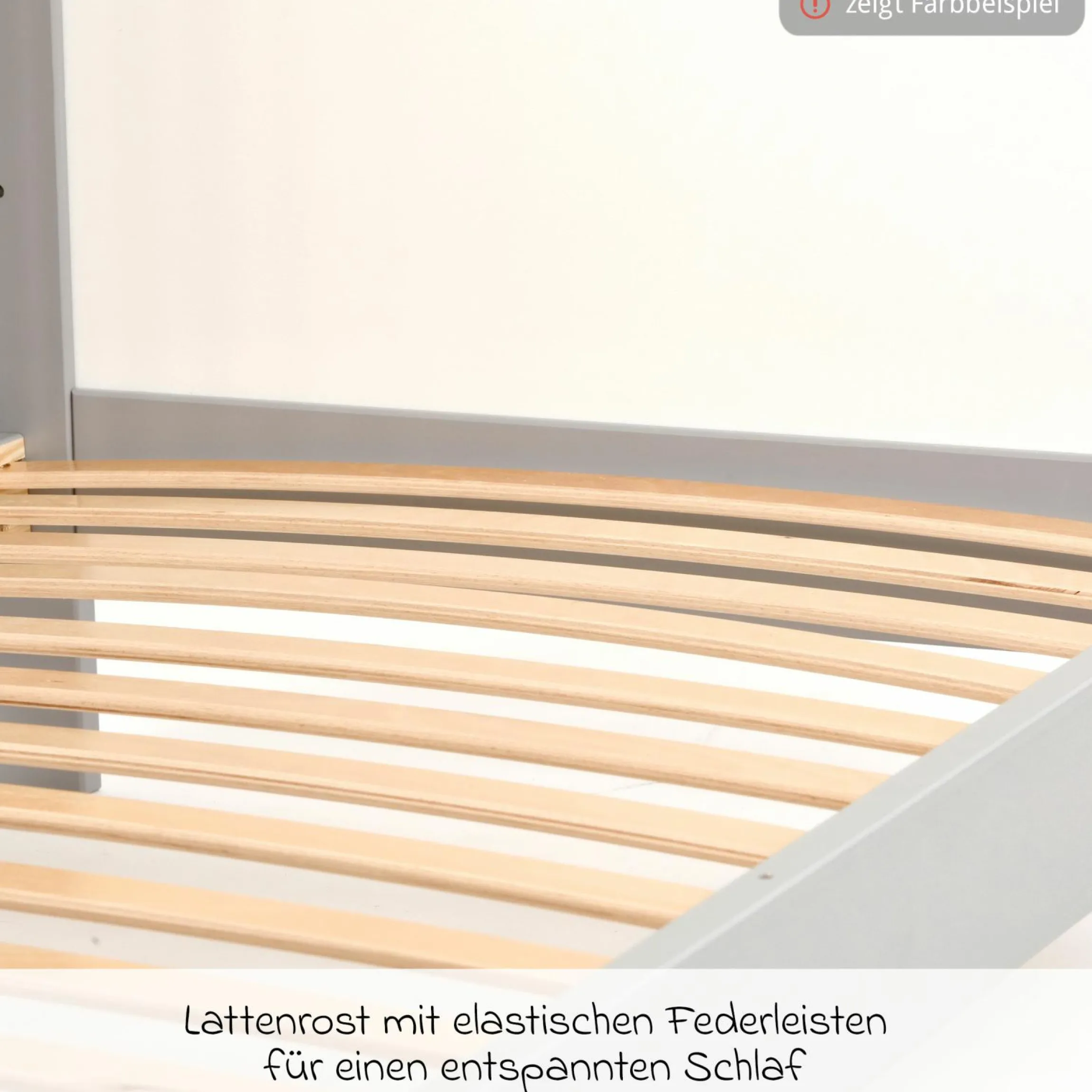 Babybett und Kinderbett Erwin mit 3-fach höhenverstellbarem Lattenrost und 3 Schlupfsprossen 70 x 140 cm - Weiß Gitter Natur