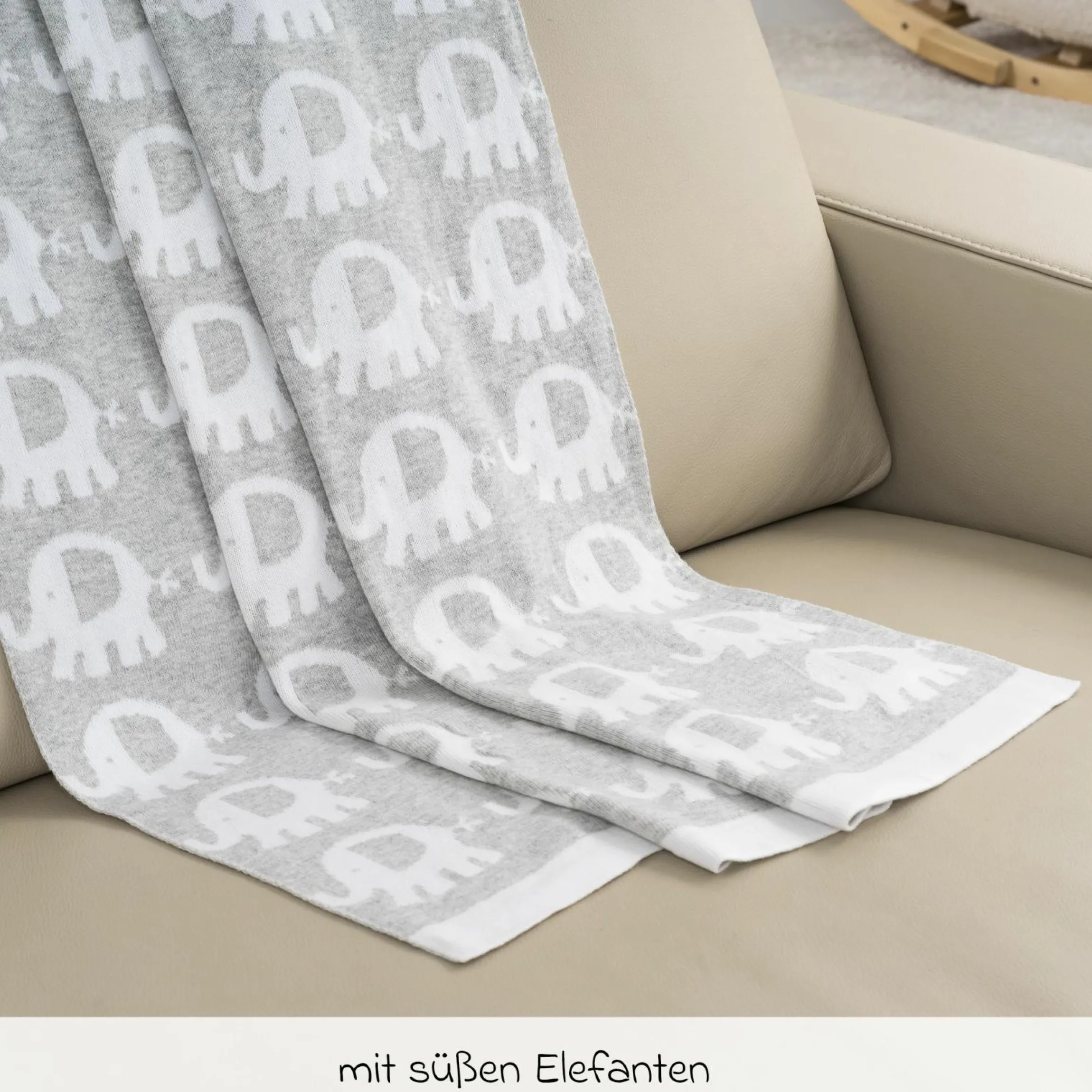 Babydecke 75 x 100 cm in Strickoptik aus Baumwolle - Elefanten - Grau Weiß
