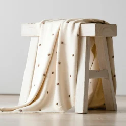 Babydecke Knots in Strickoptik aus 100% Organic Cotton 80 x 100 cm - Creme / Knots Light Brown
