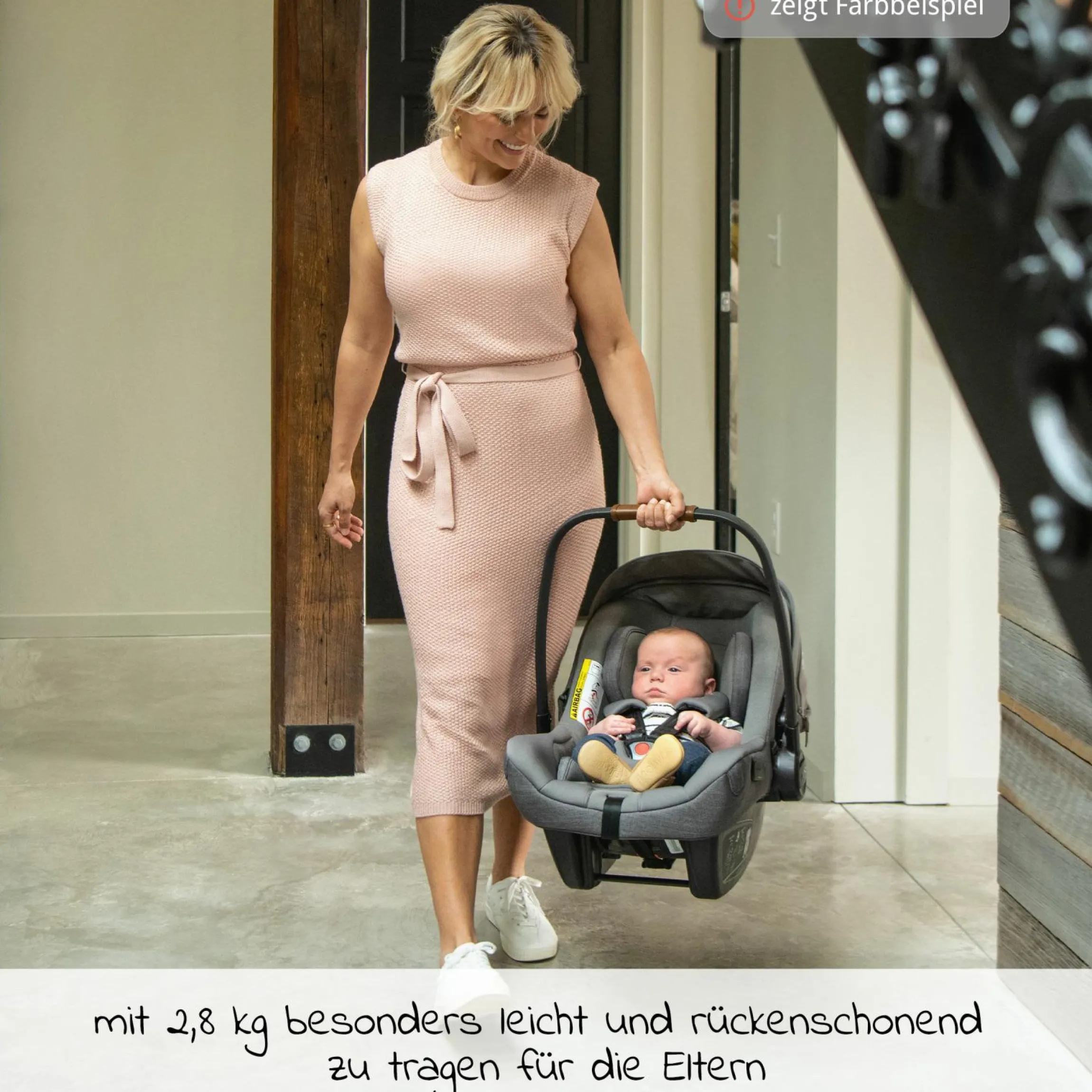 Babyschale PIPA next i-Size ab Geburt bis 13 kg (40 cm - 83 cm) inkl. Sitzverkleinerer & Sonnenverdeck nur 2,8 kg - Pine - Kollektion 2025