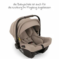 Babyschale PIPA urbn R 129 ab Geburt bis 13 kg (40 cm - 75 cm) mit Isofix inkl. Sitzverkleinerer & Sonnenverdeck nur 3,3 kg - Cedar - Kollektion 2025
