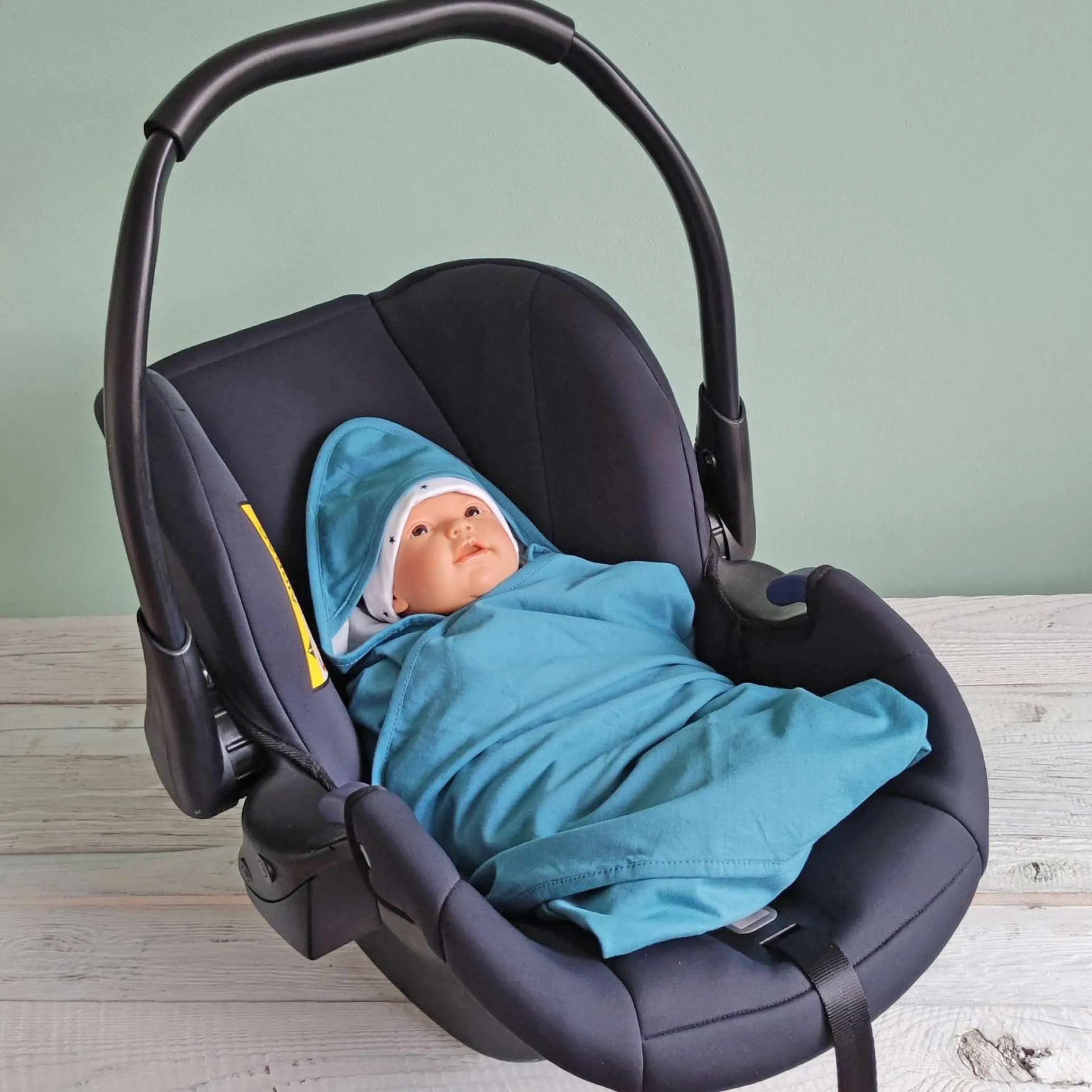 Einschlagdecke leichte Jerseydecke - für Babyschale & Kinderwagen 80 x 80 cm - Patina Mint