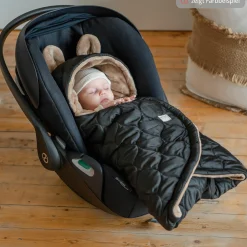 Einschlagdecke Recy Small aus 100% recyceltes Polyester für Babyschalen - Black Grey