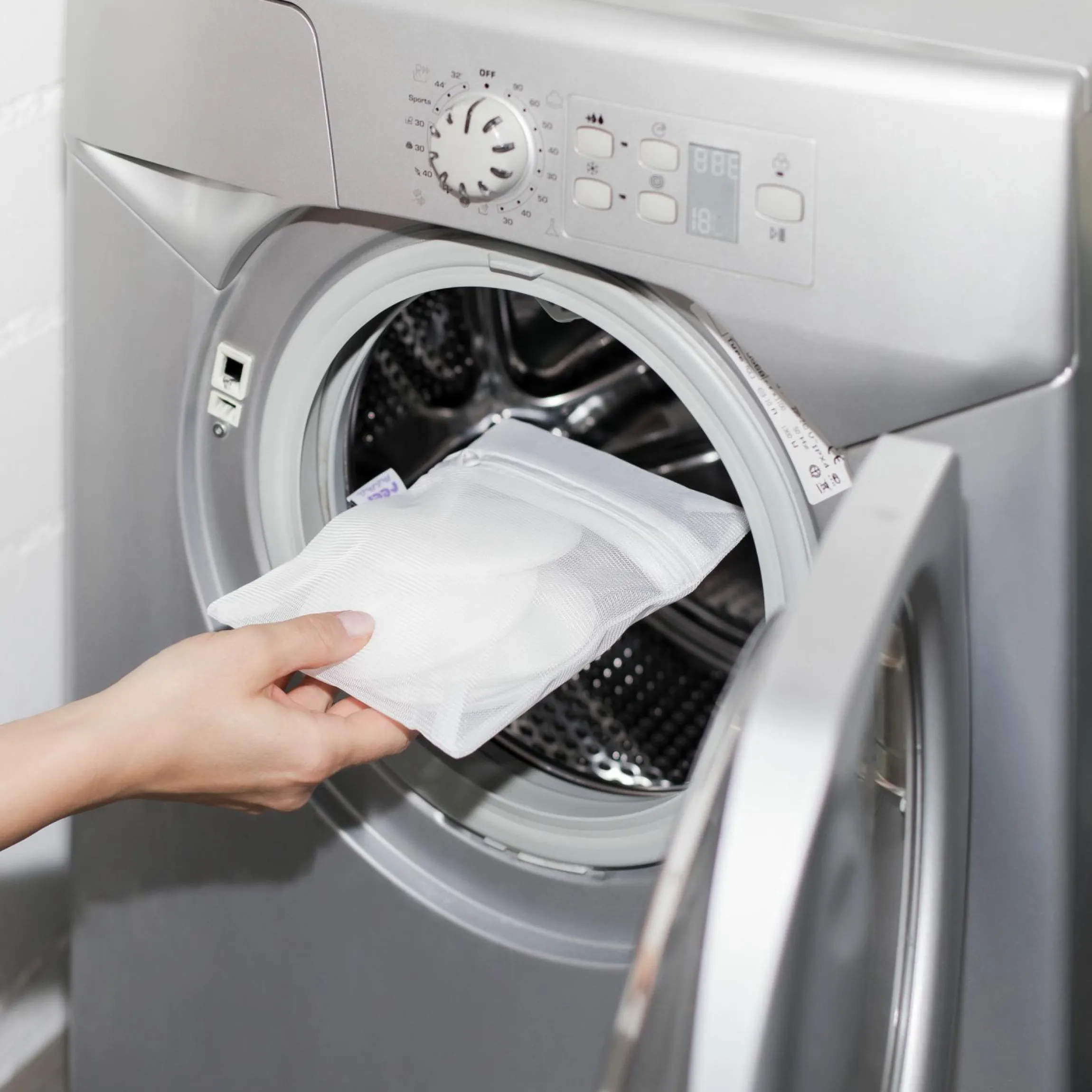 8er Pack Waschbare Stilleinlagen Mama inkl. Wäschenetz - Weiß