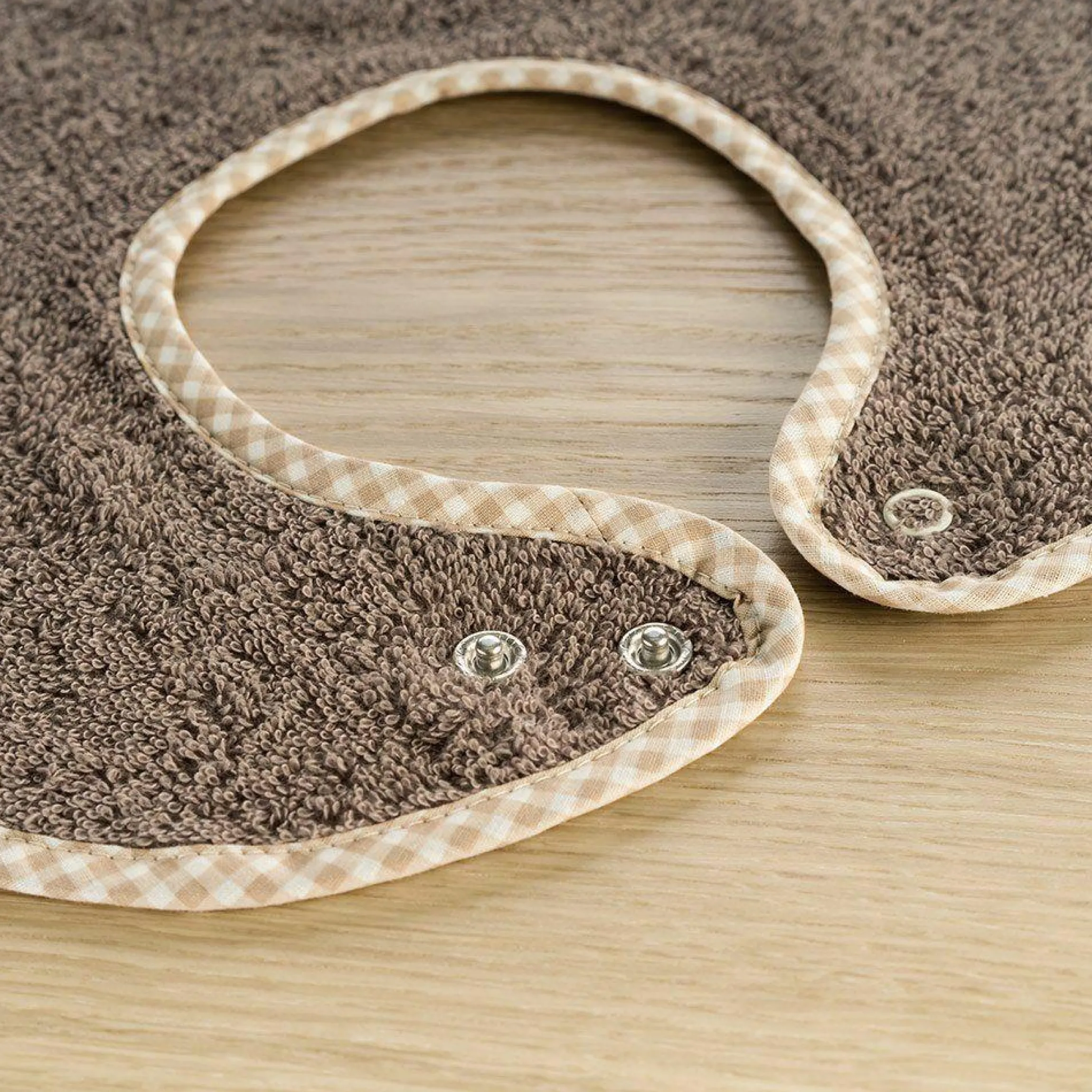 2er Set Riesen-Lätzchen mit Druckknöpfen - Natur Hellbraun