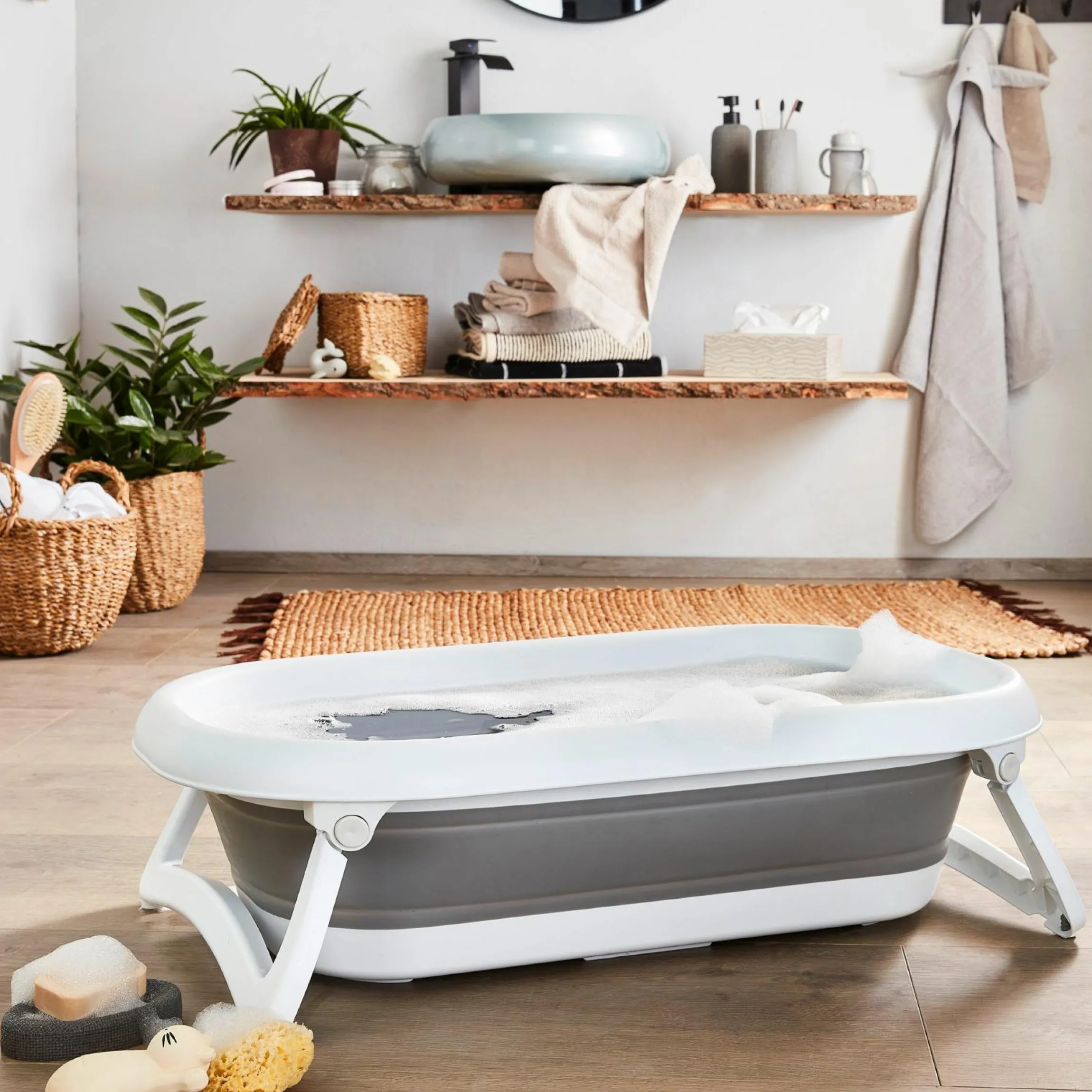Faltbare Baby-Badewanne Bath 2 Go + Gratis Mull-Waschhandschuh 8er Pack - Orchidee / Puder