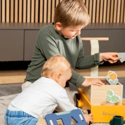 Holz-Lauflernwagen Learn to Walk - mit viel Zubehör für Gärtner-Rollenspiel - Plants