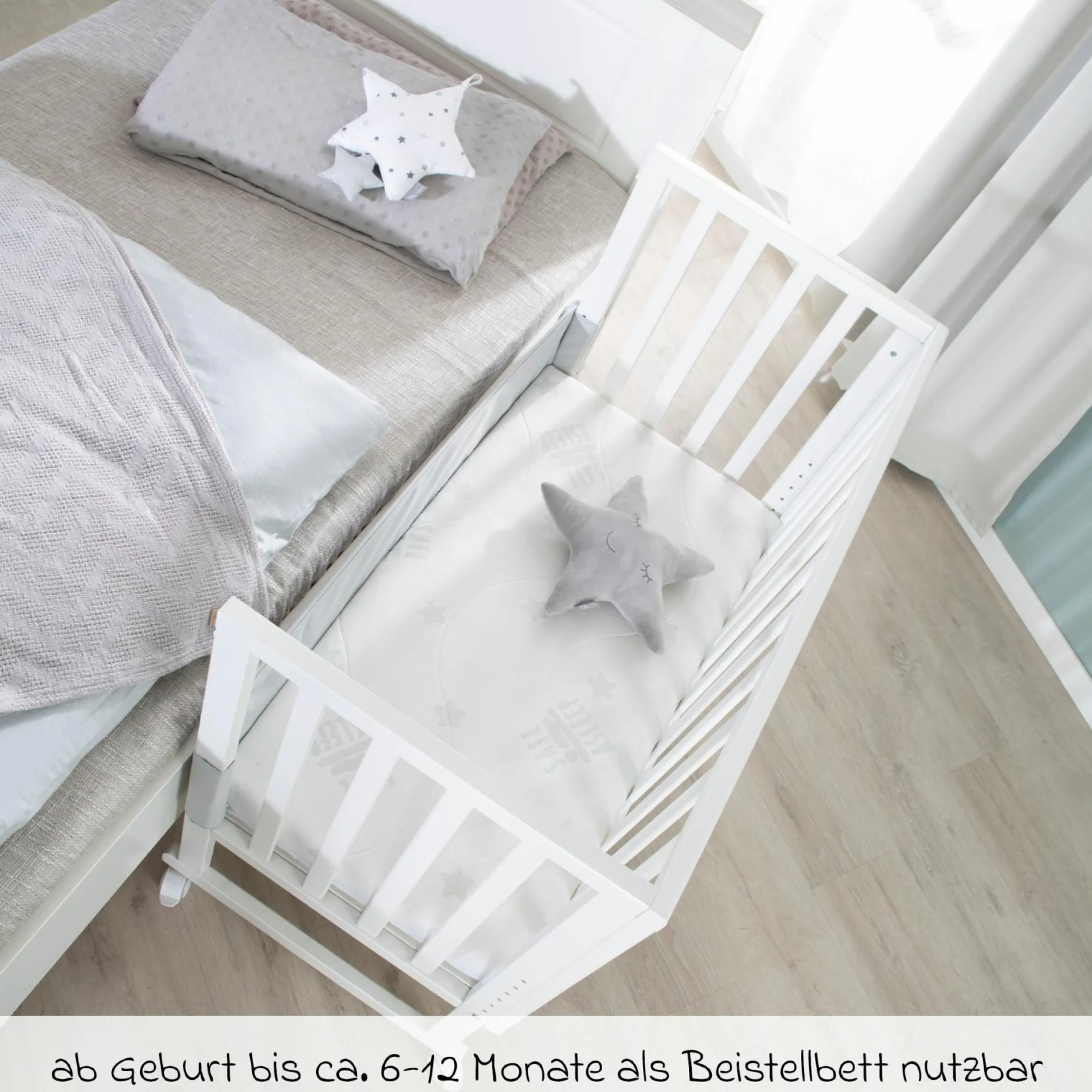 3in1 Stuben- & Beistellbett mit Canvas-Barriere + safe asleep Matratze mit 90 x 45 cm 47 x 99,5 cm - Weiß