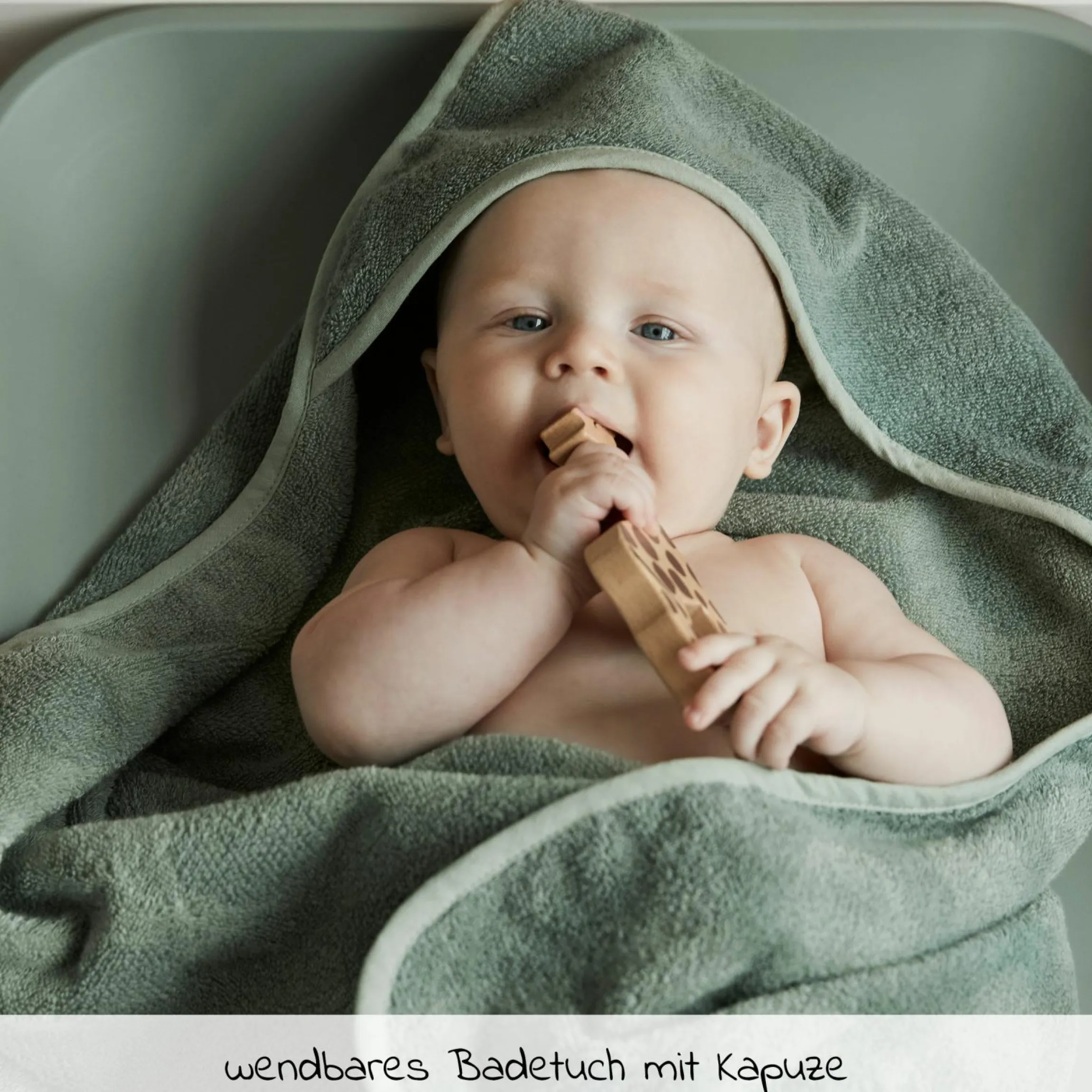 Kapuzen-Badetuch Hoodie aus Bio-Baumwolle - Organic - Sage Green