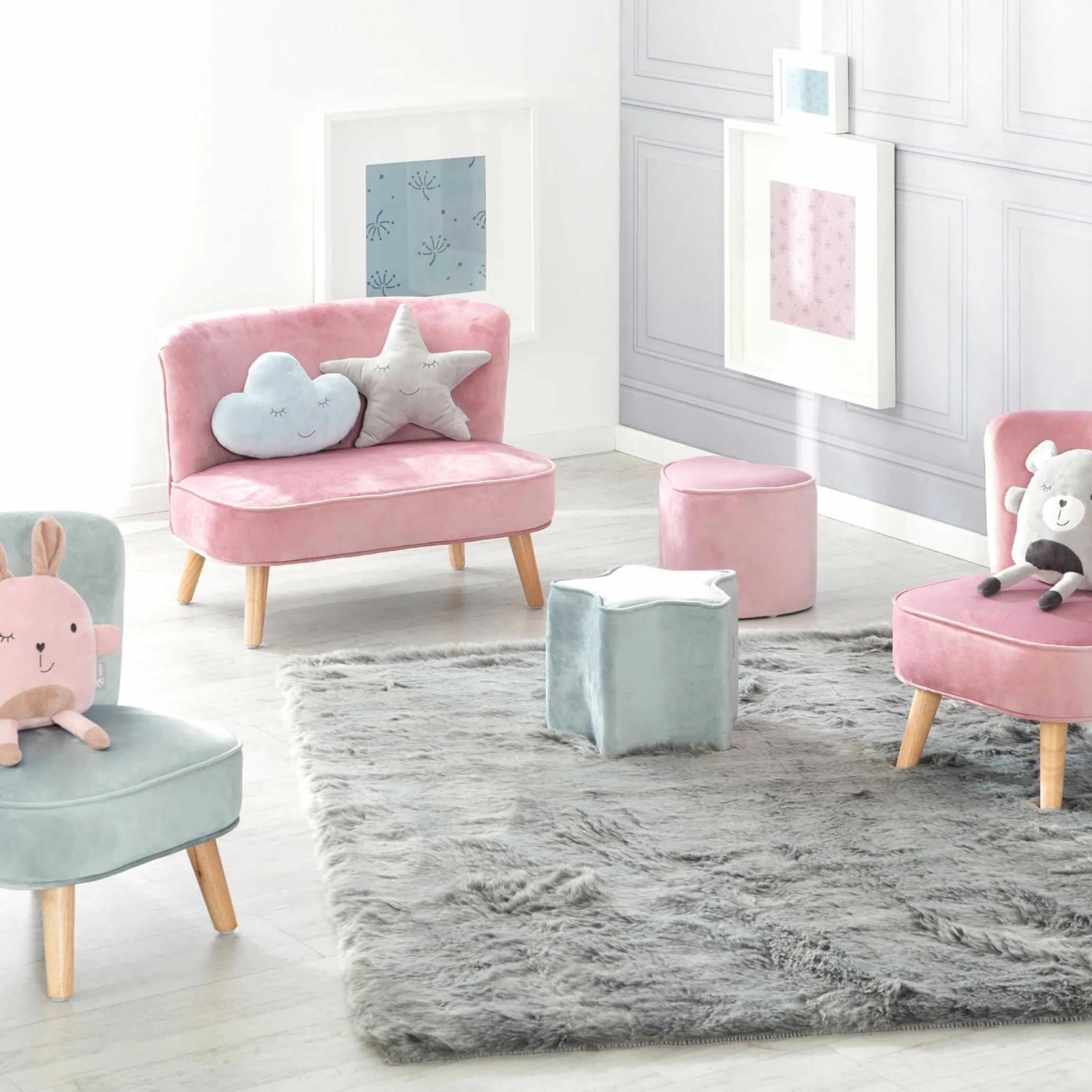 Kinderhocker in Sternform gepolster, mit Samtstoff bezogen - Lil Sofa - Hellblau Sky
