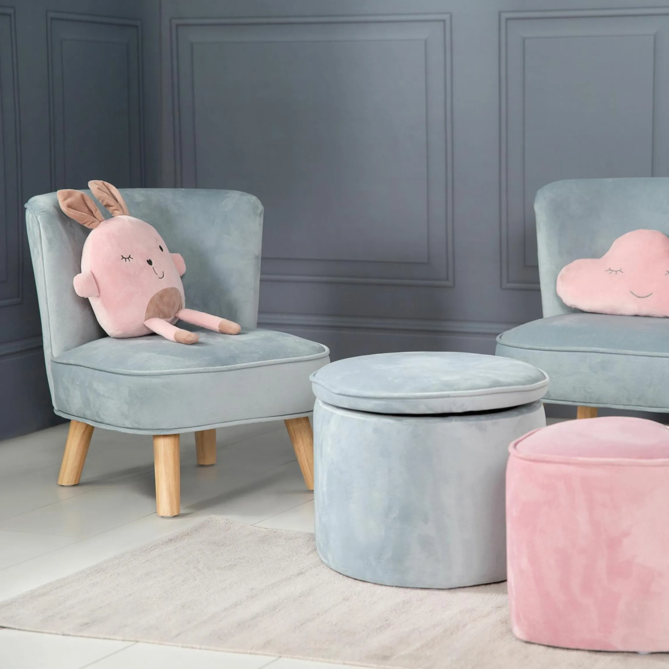 Kindersessel gepolster, mit Samtstoff bezogen - Lil Sofa - Hellblau Sky