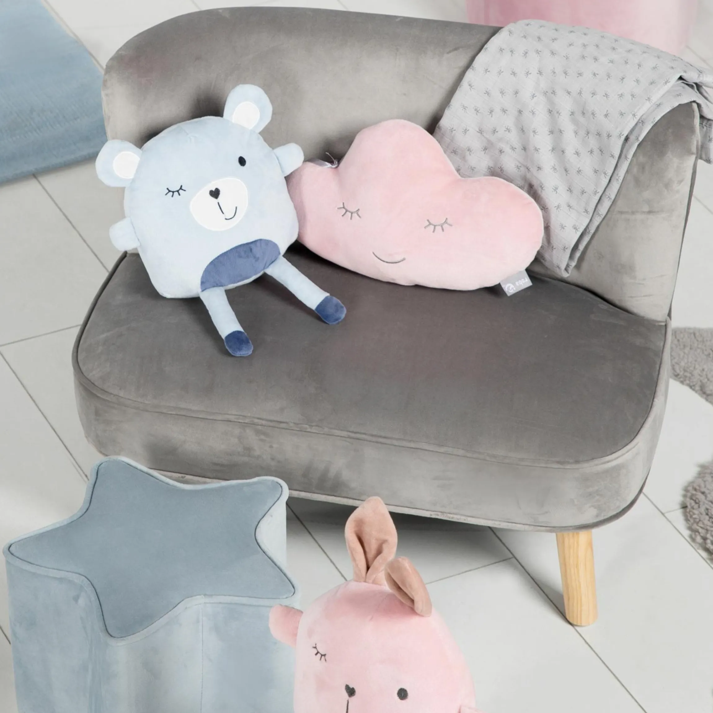 Kindersofa gepolster, mit Samtstoff bezogen - Lil Sofa - Silbergrau