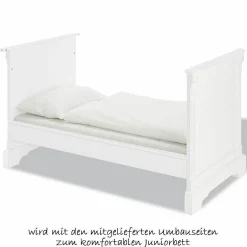 Kinderzimmer Emilia mit 2-türigem Schrank,Bett, breiter Wickelkommode
