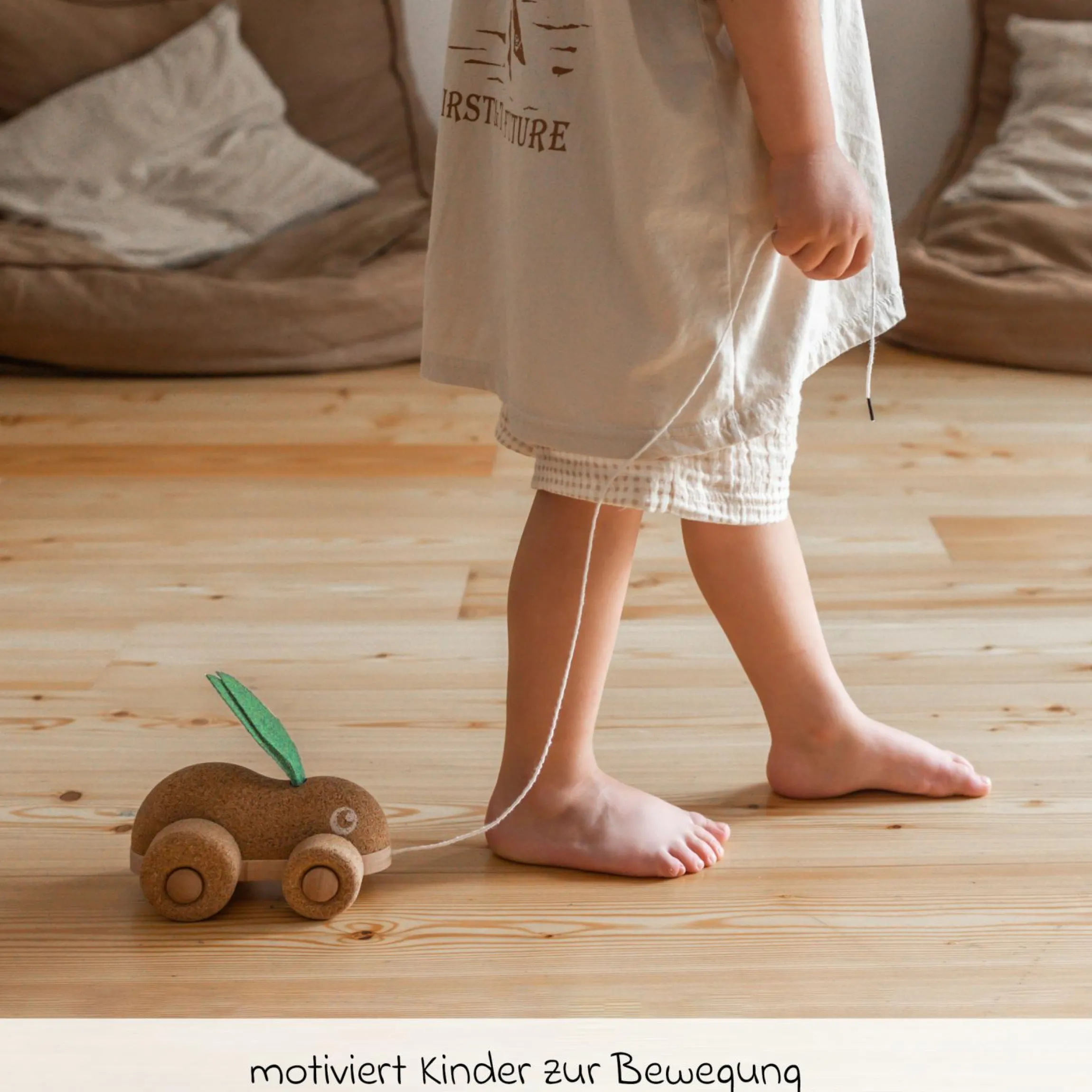 Kork-Nachziehtier Hopping Bunny
