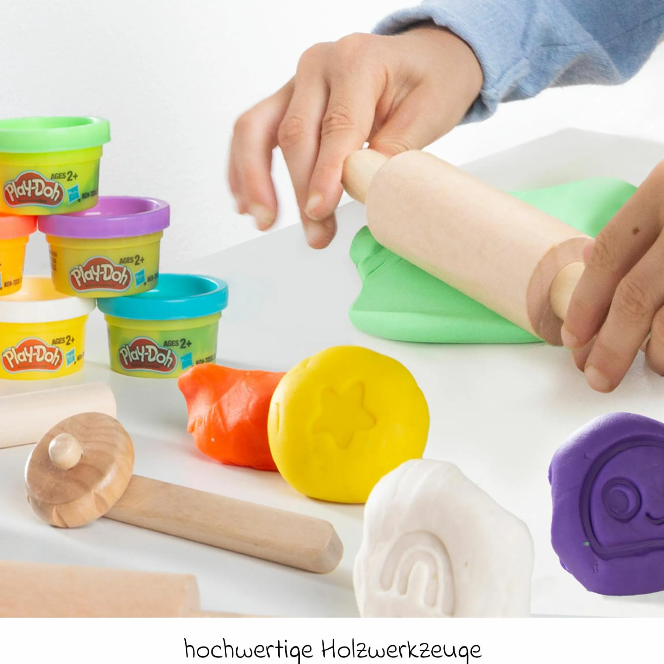 Kreatives Sitzgruppen-Set Roba + Play-Doh mit Bastelmatte 50 x 55 cm, Tisch, Stuhl, 6 Dosen Knetmasse, Teigrolle, Pizzaschneider & Modelierwerkzeug - Kollektion 2025