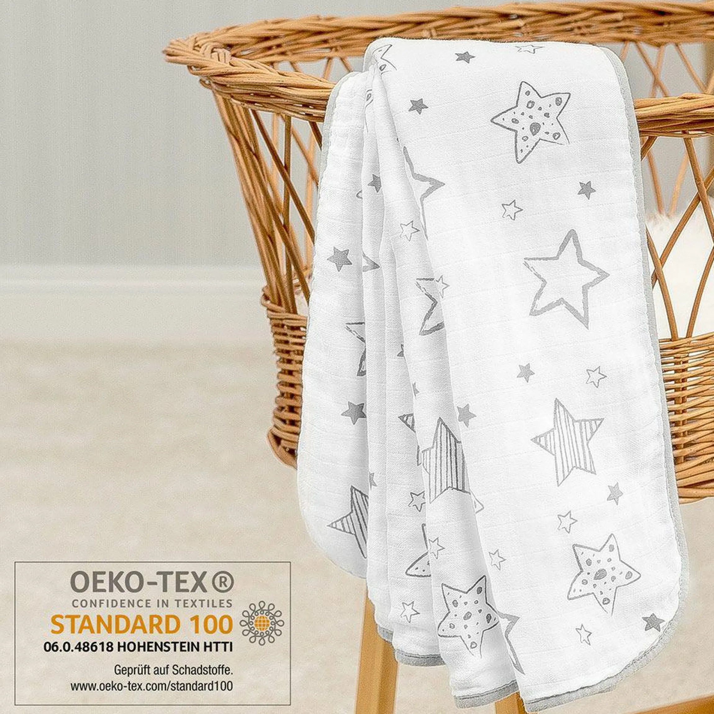 Kuscheldecke Mull 4-lagig 120 x 120 cm - Crazy Stars - Grau Weiß