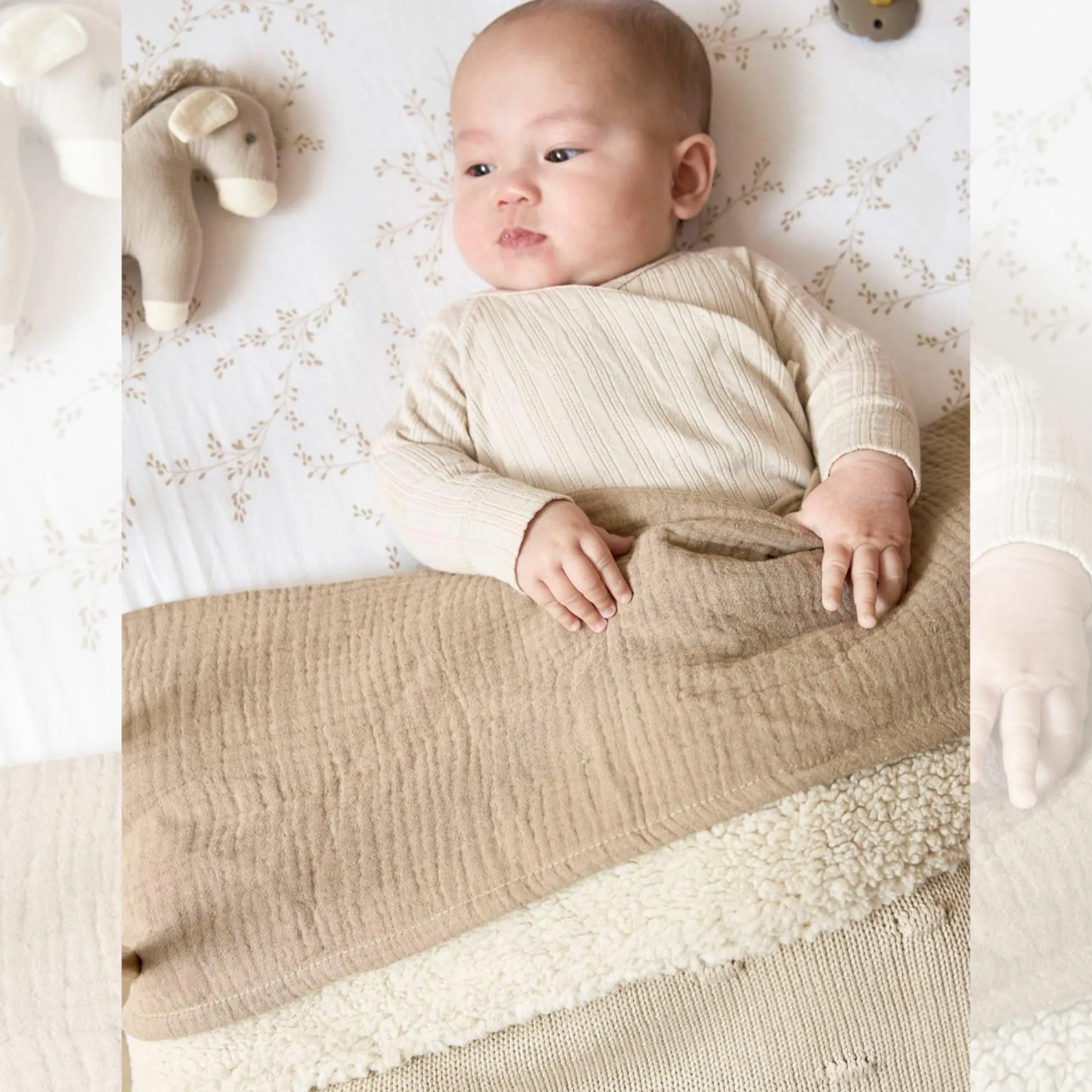 Kuscheldecke Teddy 75 x 100 cm - Knots - Soft Sand