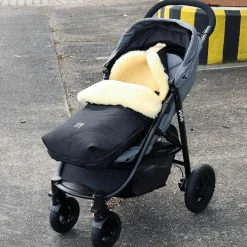 Lammfell-Fußsack Natura II für Joie-Kinderwagen - Schwarz