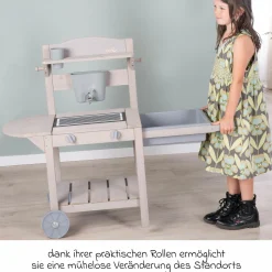 Mobile Spiel- und Matschküche BBQ mit Rollen, Spielwanne, Wasserbehälter mit Wasserhahn & Ablagefläche - Grau