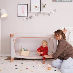 Reisebett Set Dream N Play Plus inkl. Spielzelt, Alvi Reisebett-Matratze & Insektenschutz - Dusty Mint / Plants