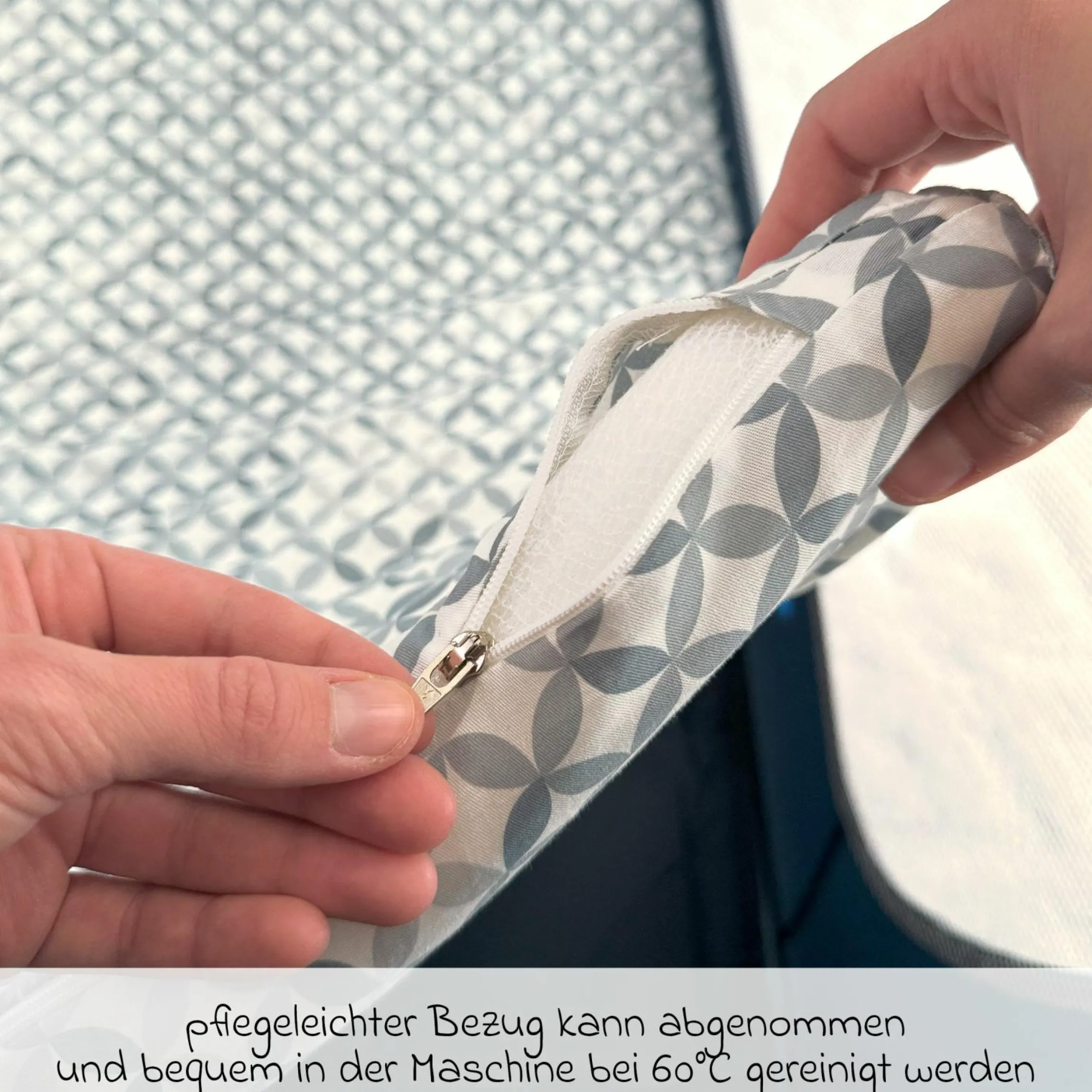 Reisebett-Rollmatratze inkl. Aufbewahrungstasche 60 x 120 cm - Mosaik