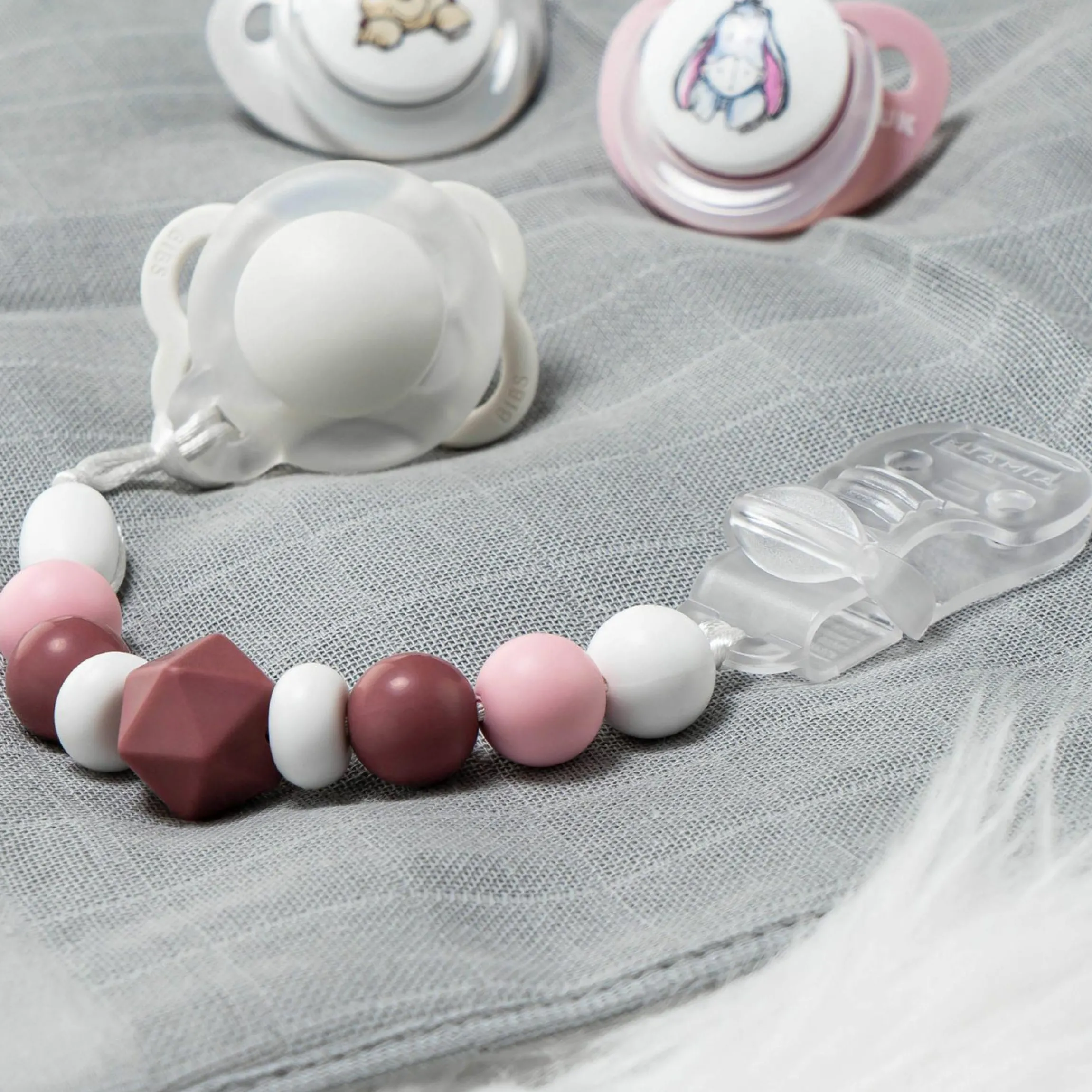 Schnullerkette mit Silikon-Perlen & Gummiring inkl. Clip - 2er Set - Grau Beere