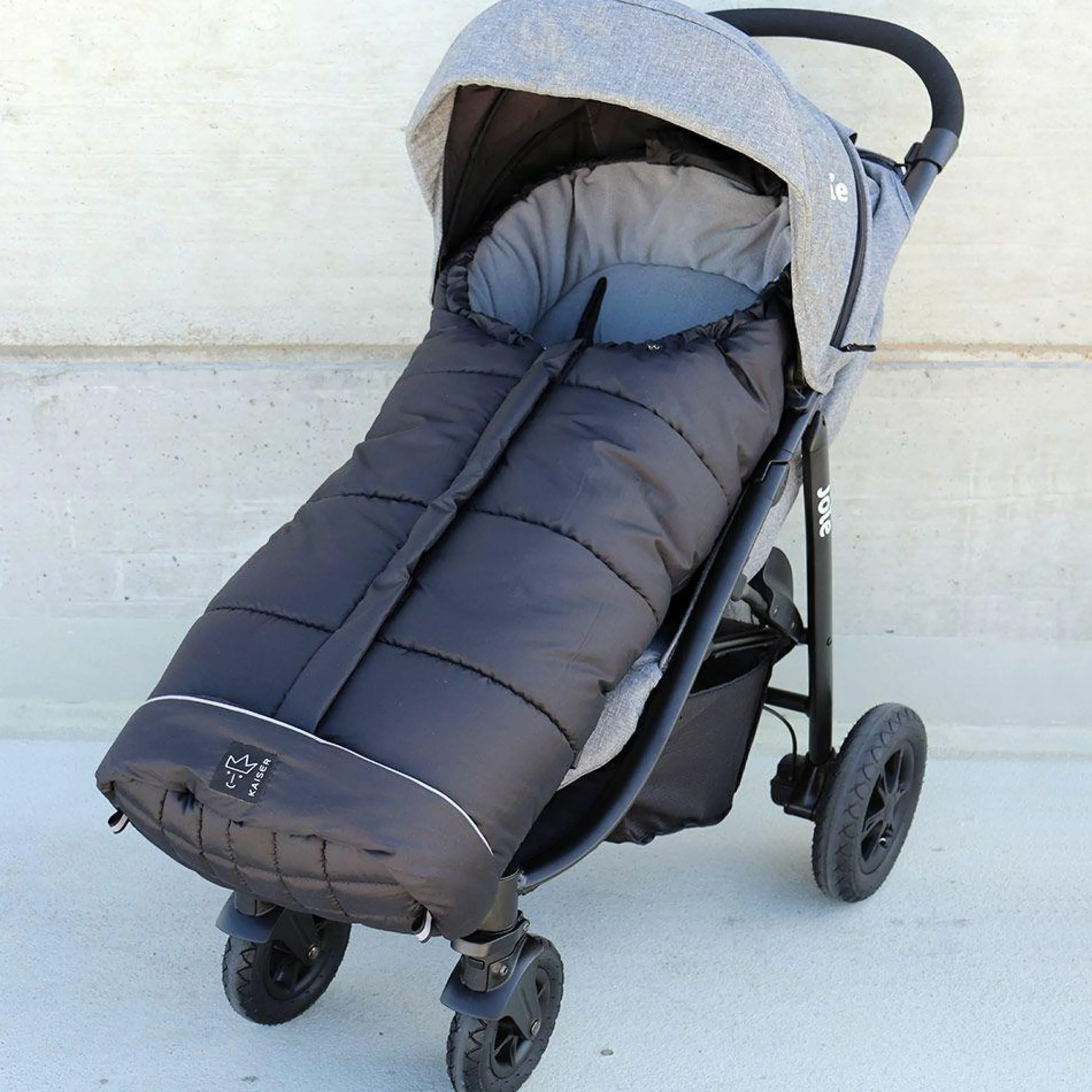 Thermo-Fleece Fußsack Pooly für Joie-Kinderwagen - Schwarz Melange