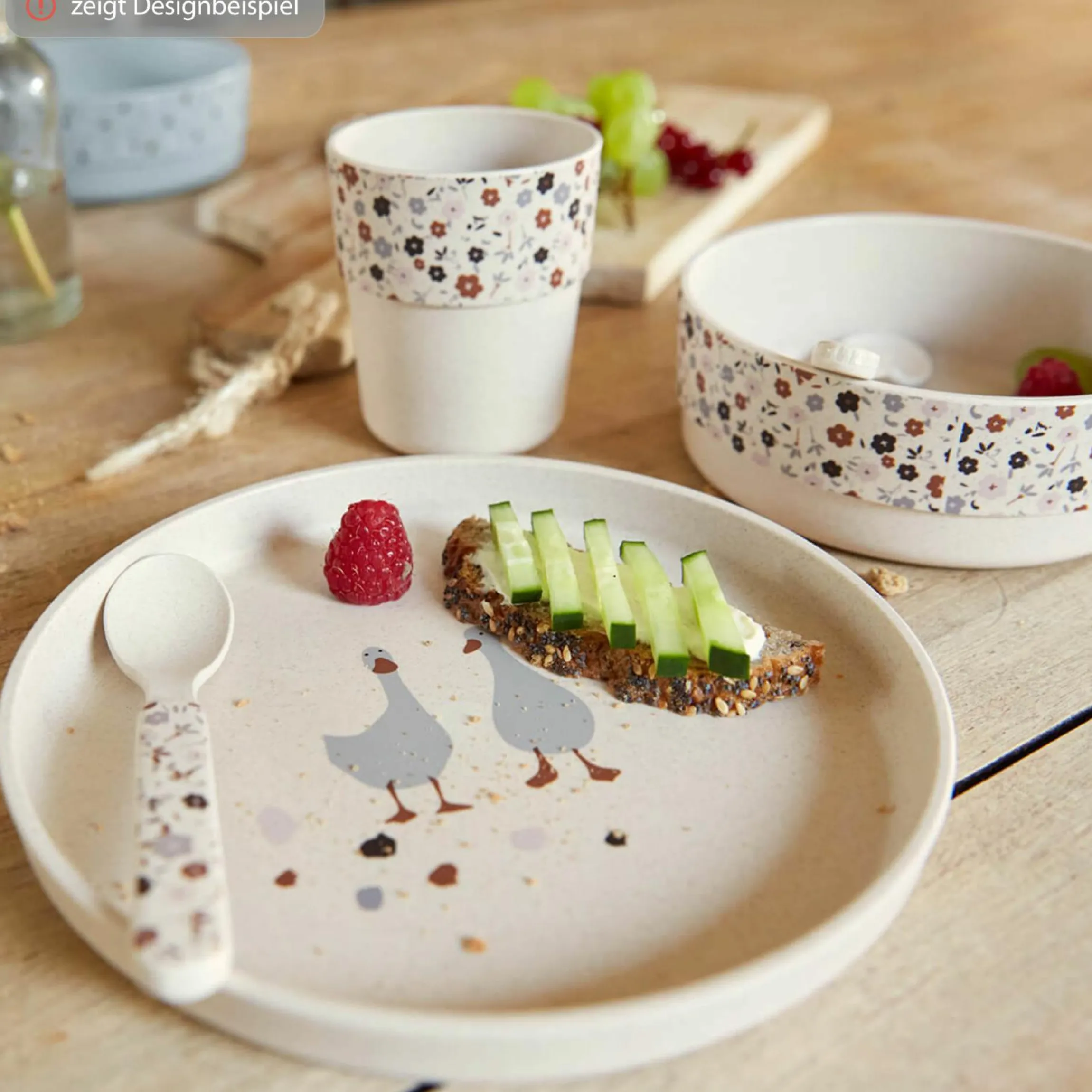 4-tlg. Geschirr-Set rutschfest - Happy Fruits - Cherry